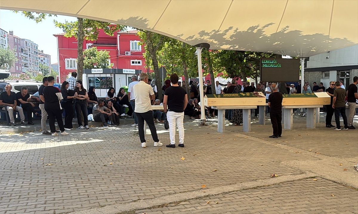 14 Yaşındaki N.B. Lapseki’de Hayatını Kaybetti