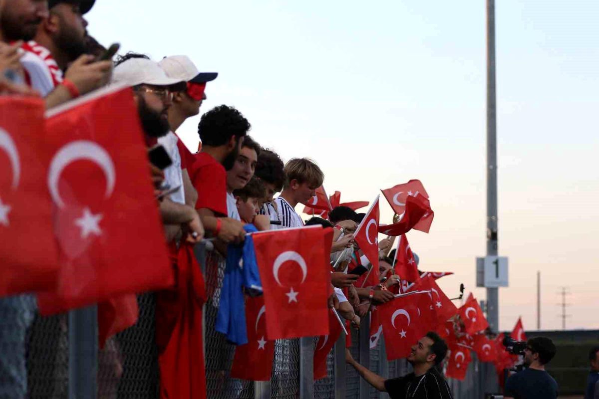 A Milli Takım’a Arizona’da Yoğun İlgi