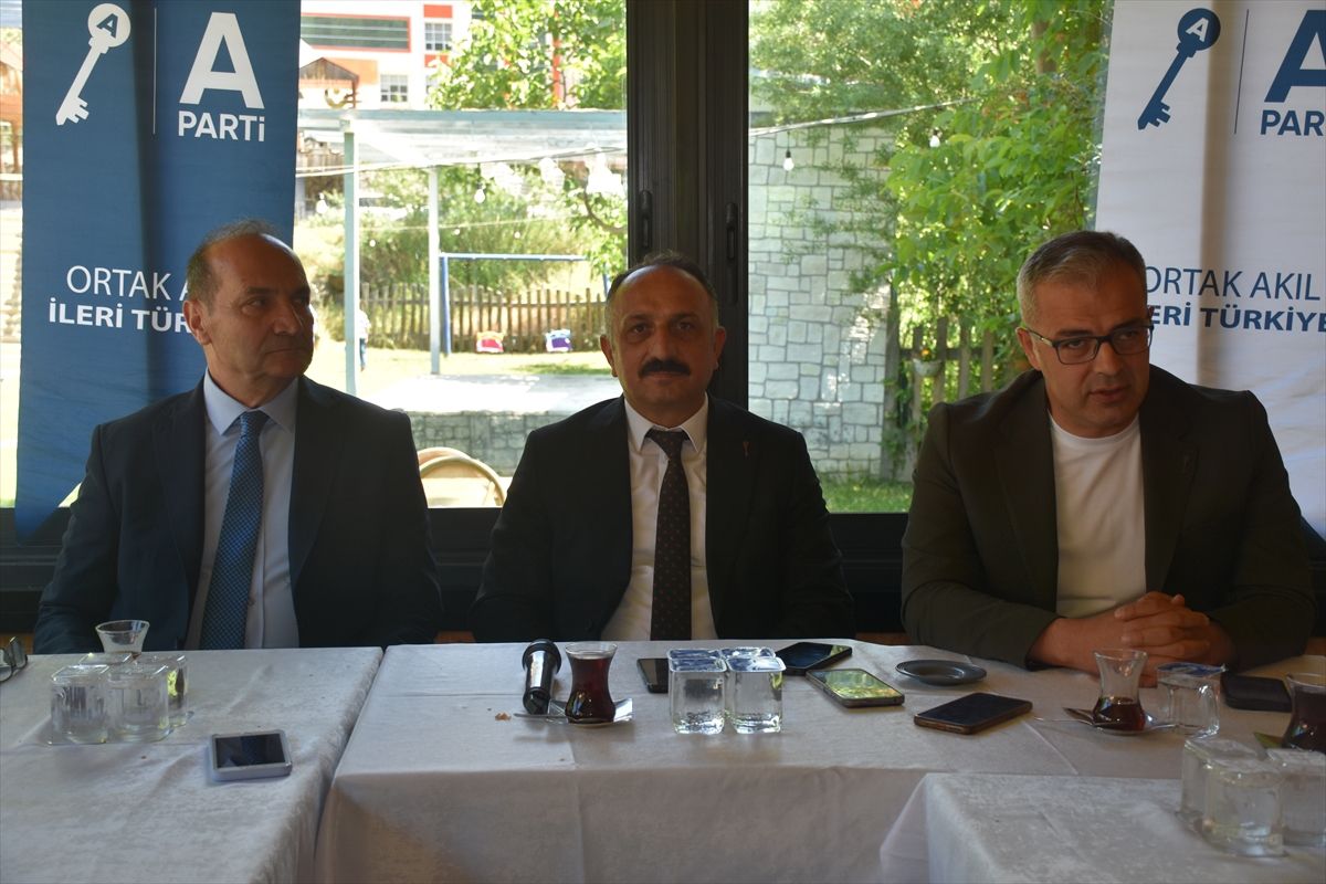 Anahtar Parti Gümüşhane’de Ziyaretler Gerçekleştirdi