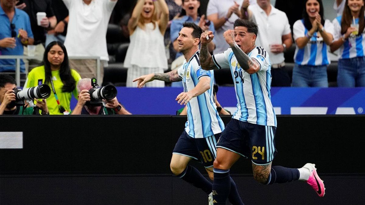 Arjantin, Avusturya’yı Messi’nin golleriyle 2-0 yenerek 2’de 2 yaptı