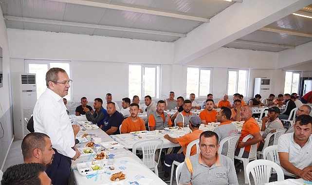Ayvalık Belediye Başkanı Mesut Ergin: “Temiz bir kent, sadece belediyenin değil, hepimizin ortak emeğiyle mümkün”