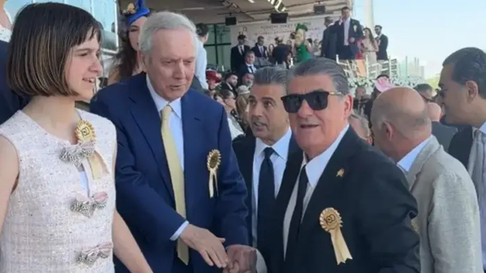 Aziz Yıldırım ve Serdal Adalı 100. Gazi Koşusu’nda buluştu