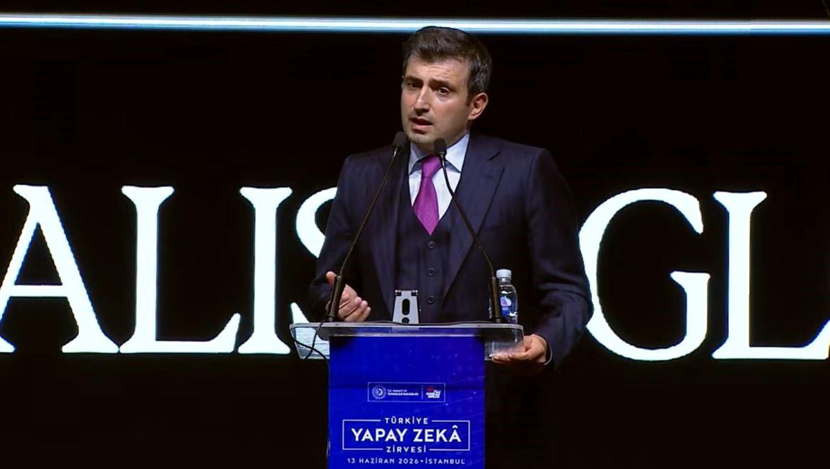 Bayraktar: Teknoloji insana hizmet etmeli