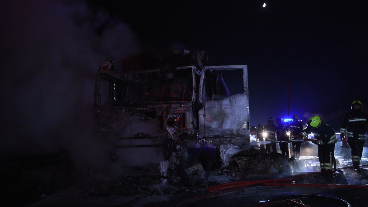 Bolu’da TIR Yangını: Tavuk Etleri Kül Oldu