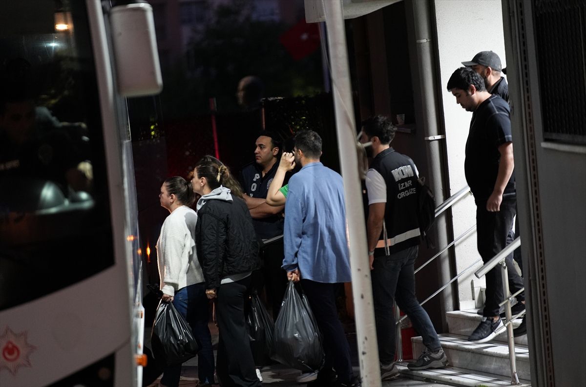 Buca Belediyesi Yolsuzluk Soruşturmasında 51 Gözaltı
