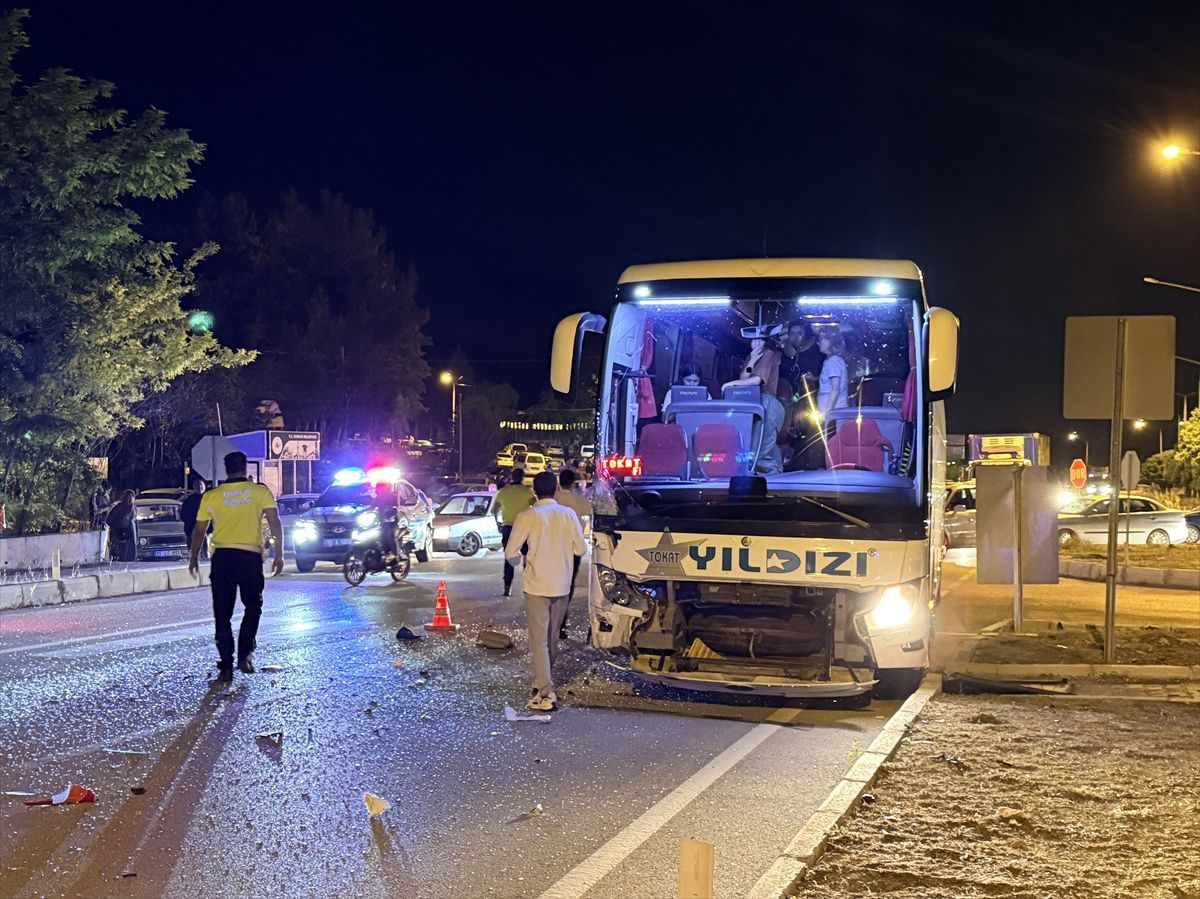 Burdur’da Kaza: 3 Yaralı