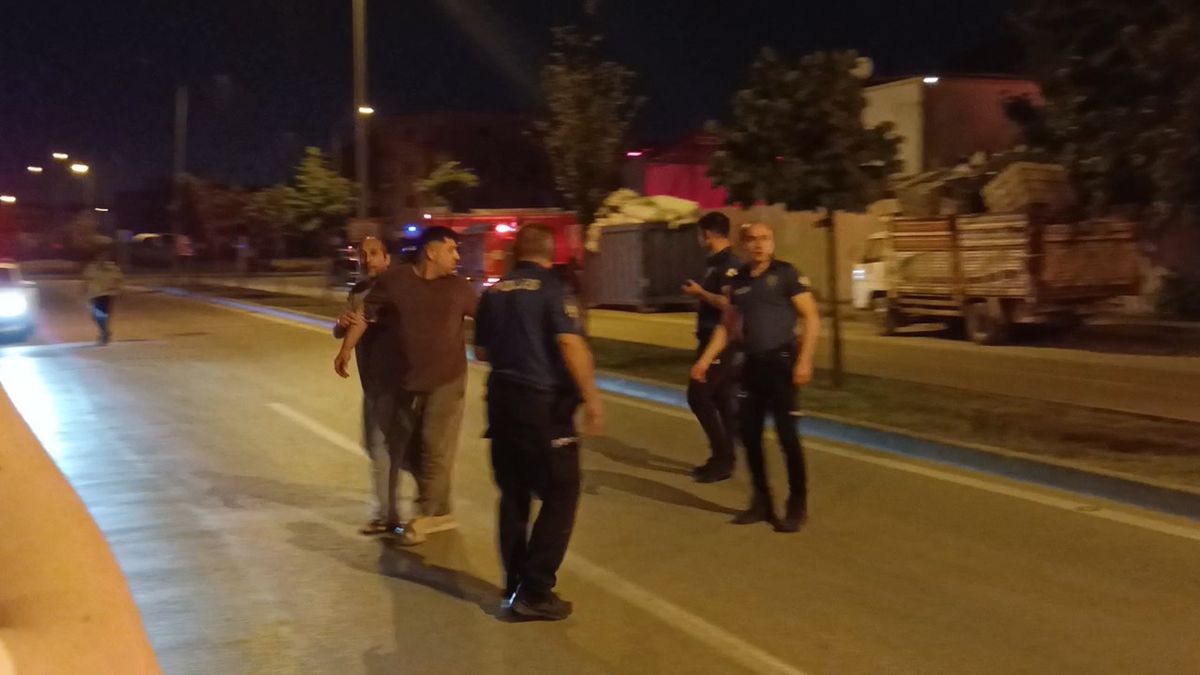 Bursa’da Geri Dönüşüm Tesisi Yangını