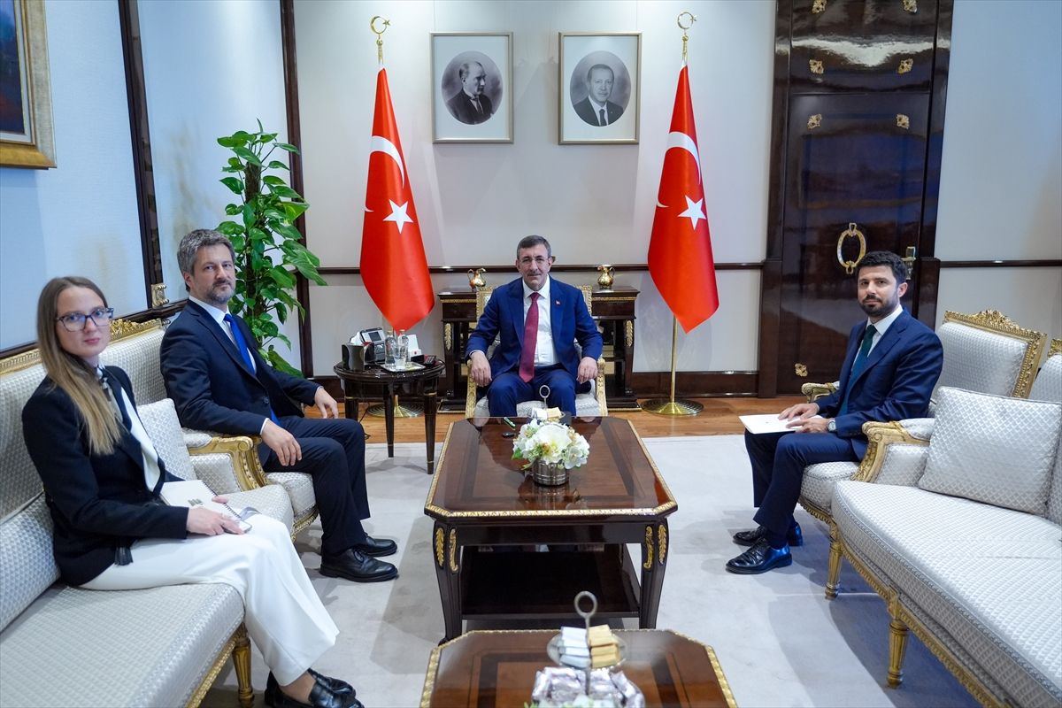 Cevdet Yılmaz, Macar Büyükelçi’yi Ağırladı