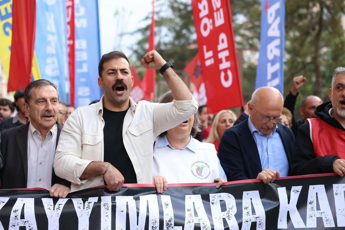 CHP’li Yalaz’a Hapis ve Siyasi Yasak Davası