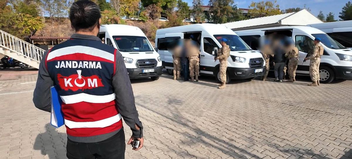 Diyarbakır’da Narkotik Operasyonu: 18 Gözaltı