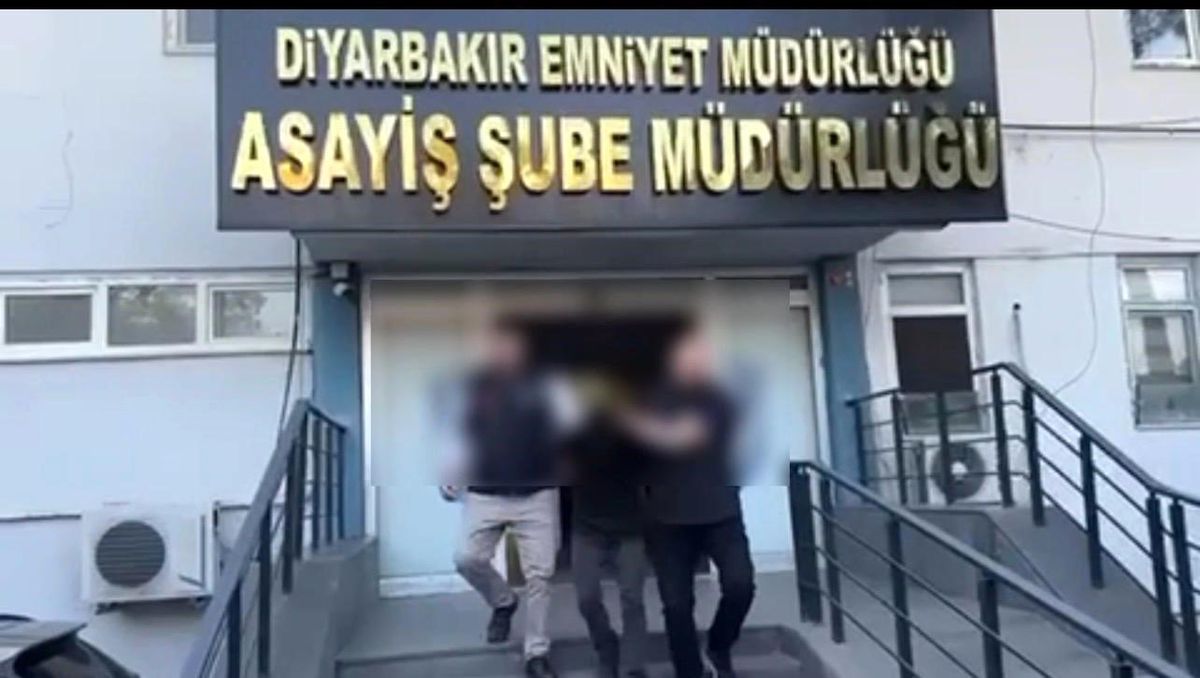 Diyarbakır’da Yapı Kredi ATM’si ve bazı iş yerlerini kurşunlayan 3 şüpheli yakalandı