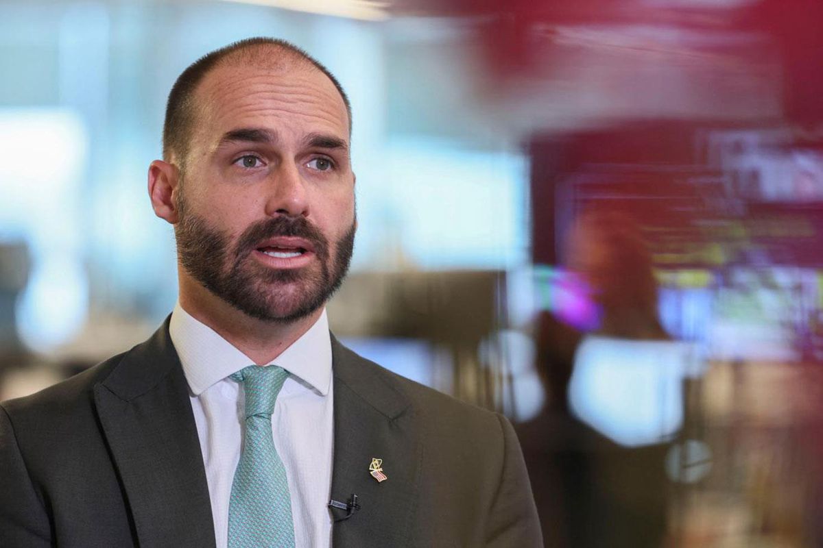 Eduardo Bolsonaro’ya 4 Yıl 2 Ay Hapis Cezası Onandı