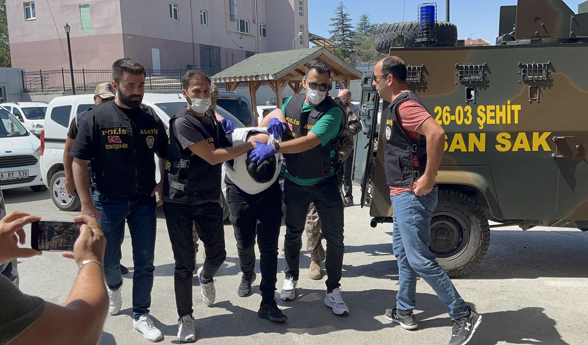 Eskişehir’de 5 kişiyi bıçaklayan sanık cezaevinde intihar etti