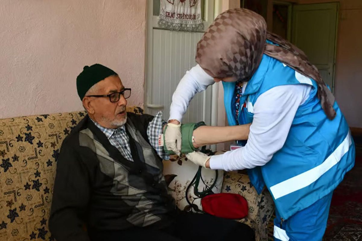 Evde Sağlık ve Palyatif Bakım Yönetmeliği Yürürlüğe Girdi