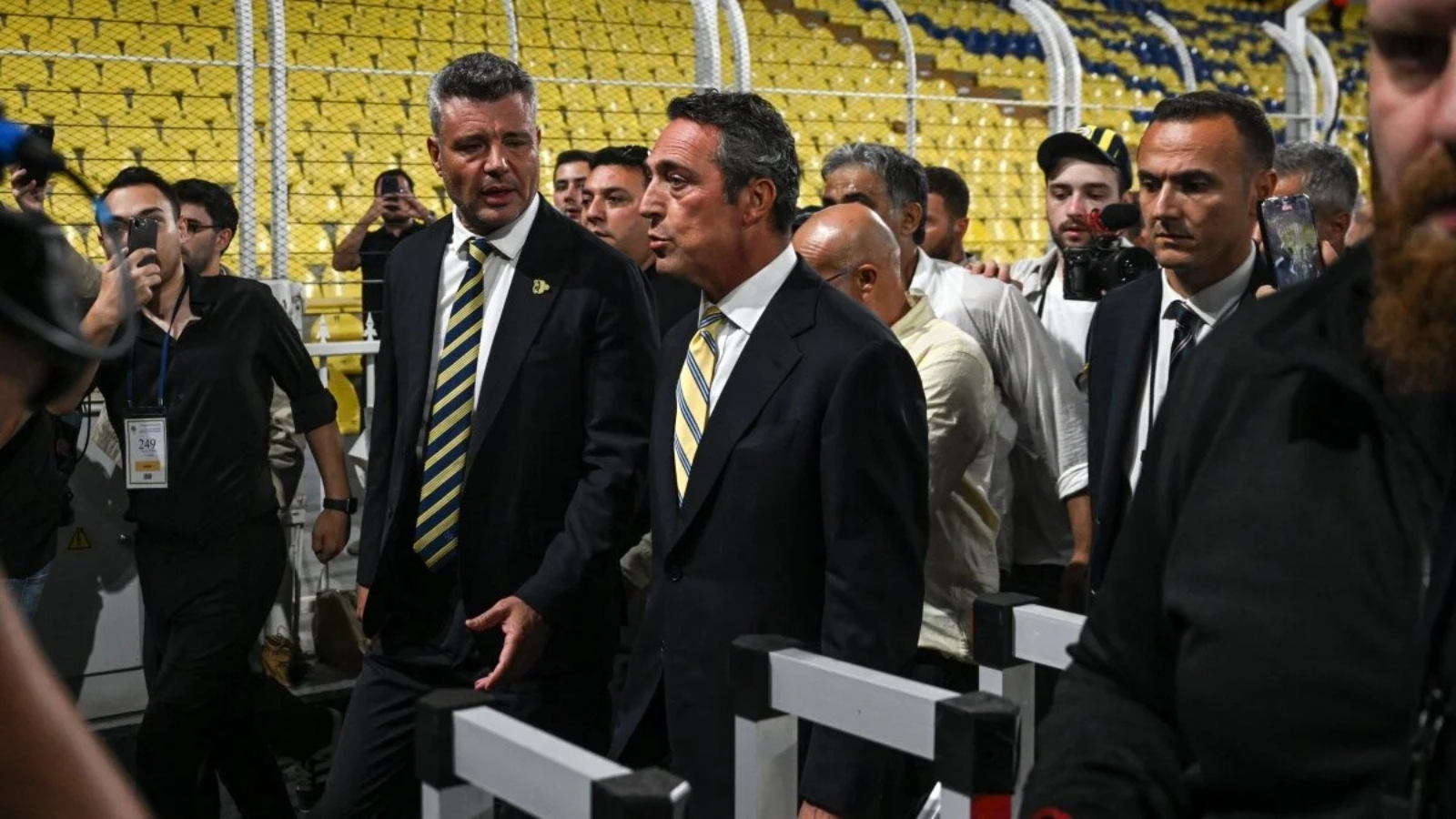 Fenerbahçe’de Ali Koç ve Sadettin Saran dönemleri ibra edildi