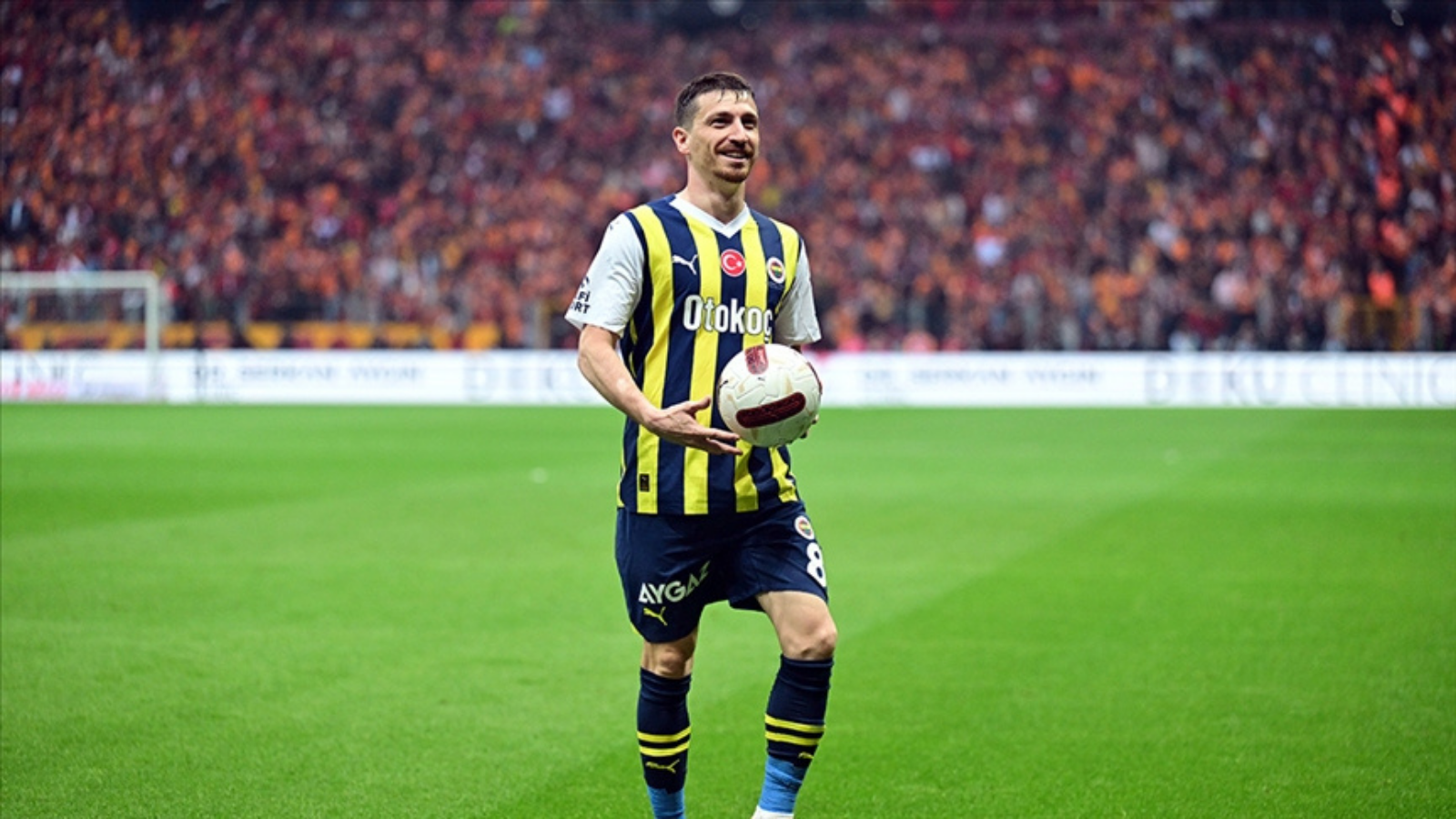 Fenerbahçe’de flaş Mert Hakan Yandaş gelişmesi!