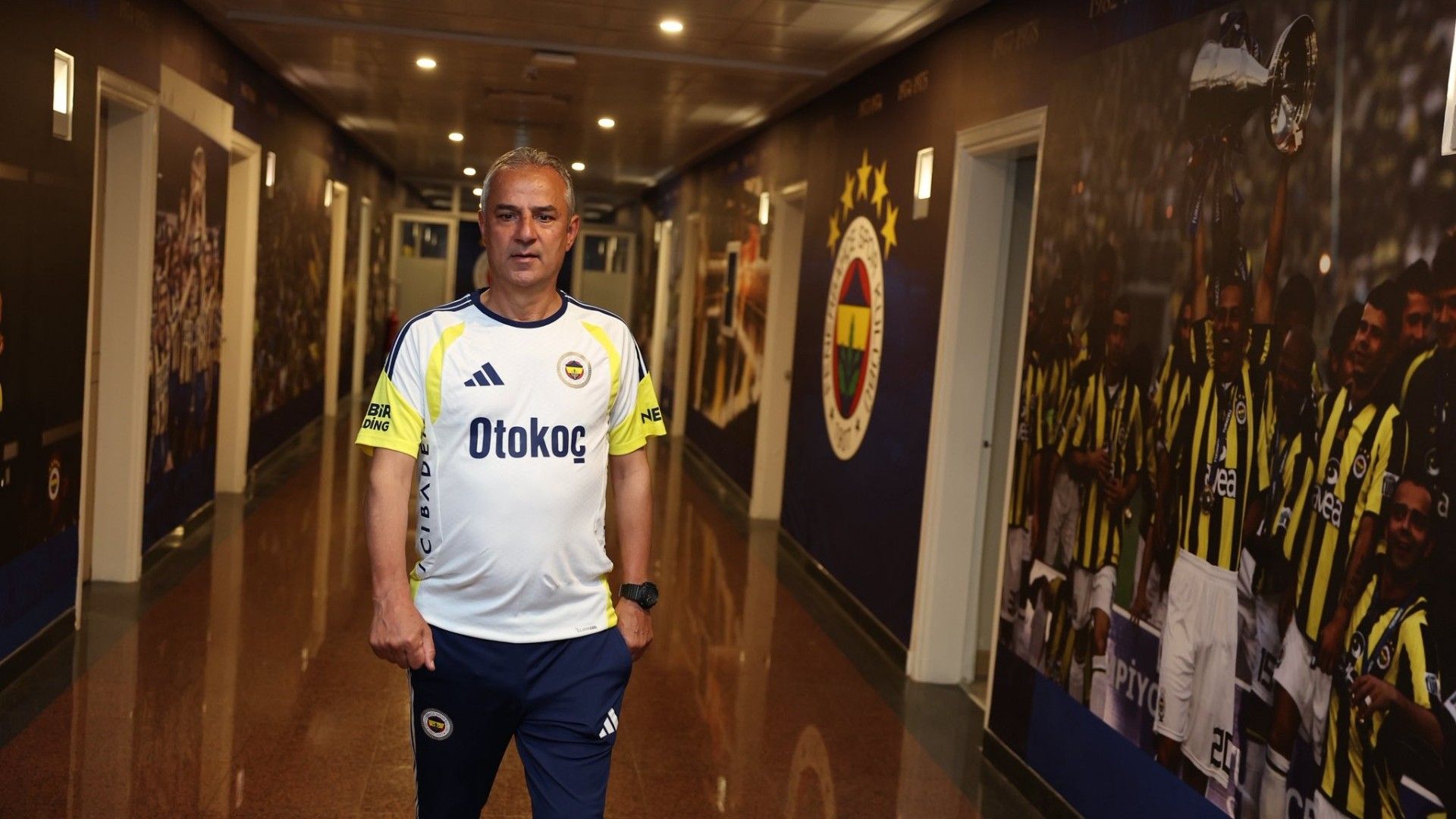 Fenerbahçe’de İsmail Kartal’ın ekibi belli oldu!