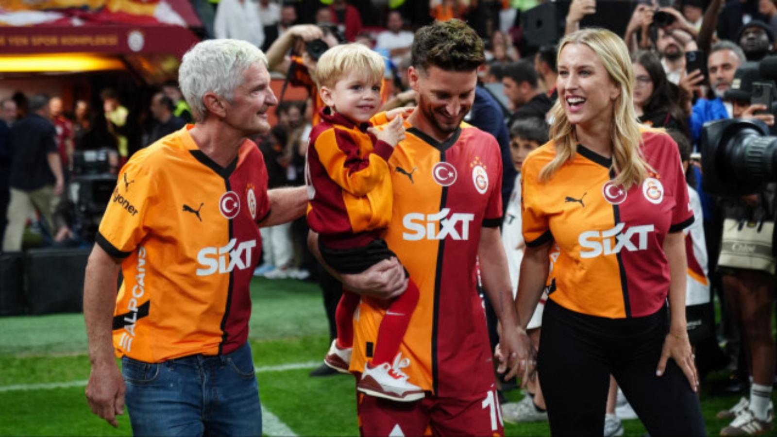 Galatasaray’da Dries Mertens için yeni görev planı