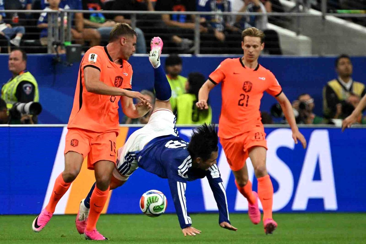 Hollanda ve Japonya 2-2 Berabere Kaldı