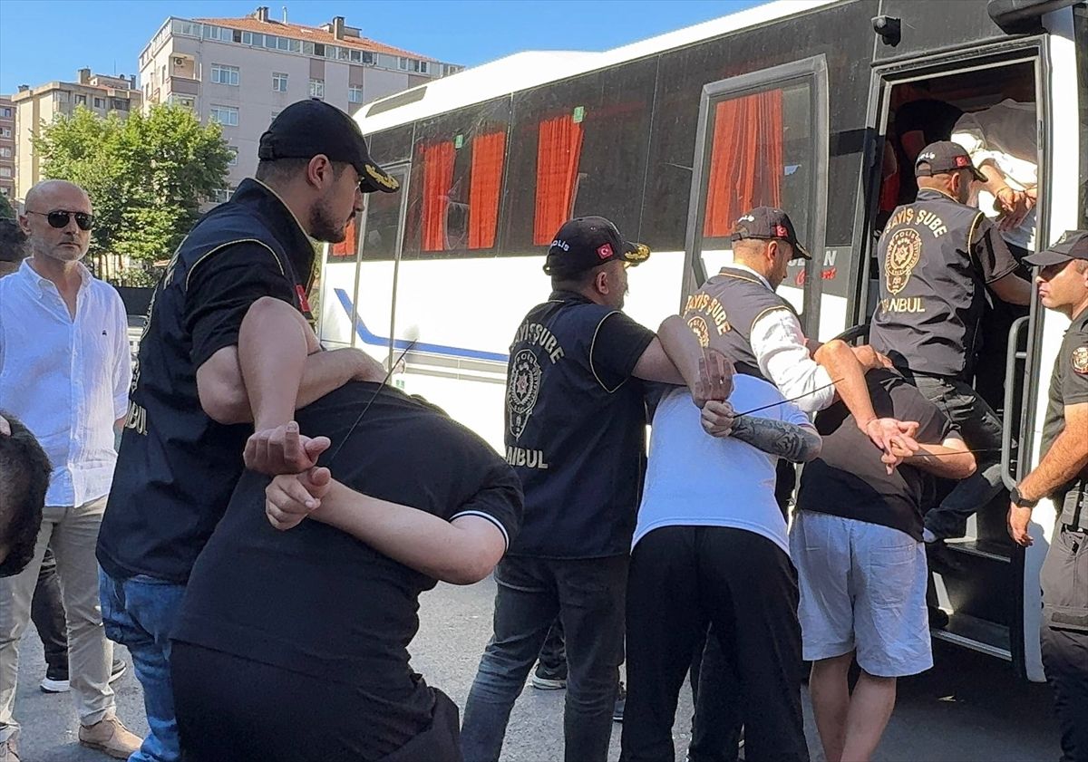 İBB yetkilisi kaçırma davasında 10 şüpheli adliyede