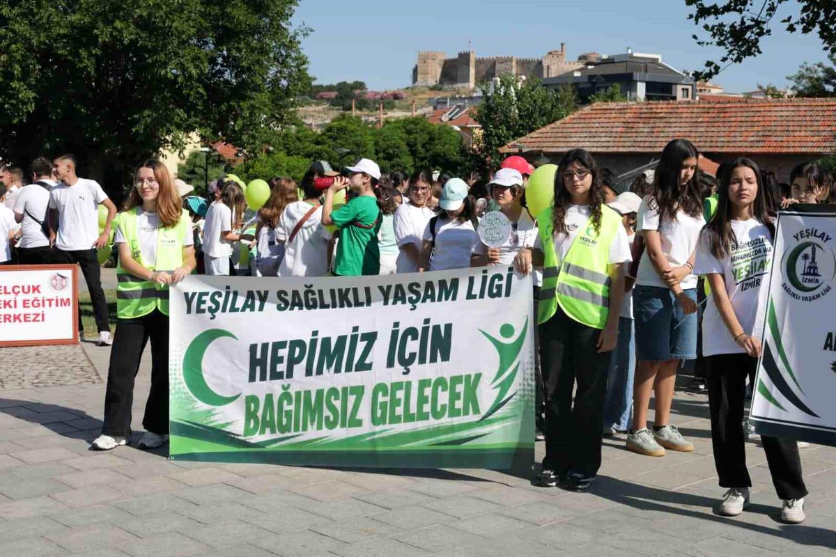 İzmir’de Sağlıklı Yaşam Spor Festivali düzenlendi