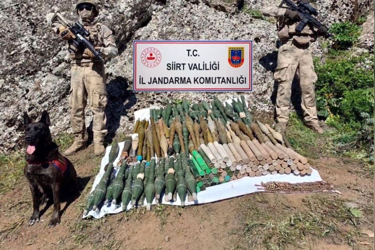 Jandarmadan 8 ilde operasyon: 34 sığınak imha edildi