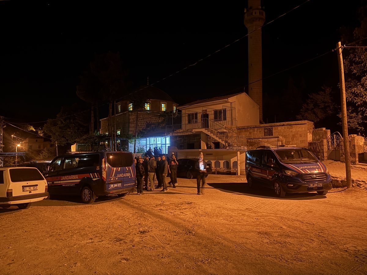 Kayseri’de Bıçaklı Saldırı: 2 Ölü