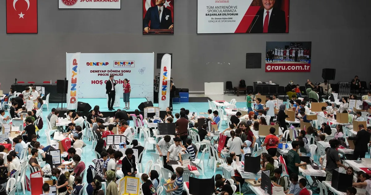 Milli Teknoloji Hamlesi’nin Genç Temsilcileri Uzay Yaşamını Tasarlıyor