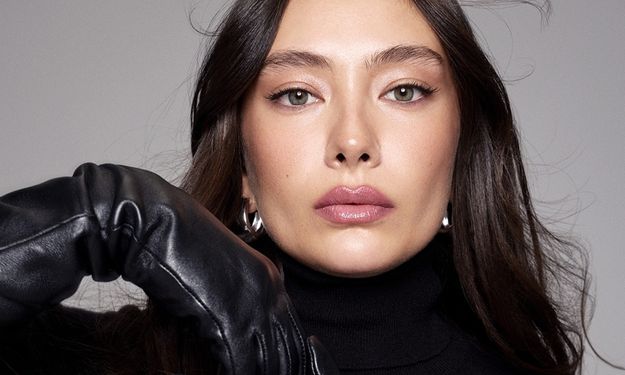 Neslihan Atagül Ekranlara Dönüyor