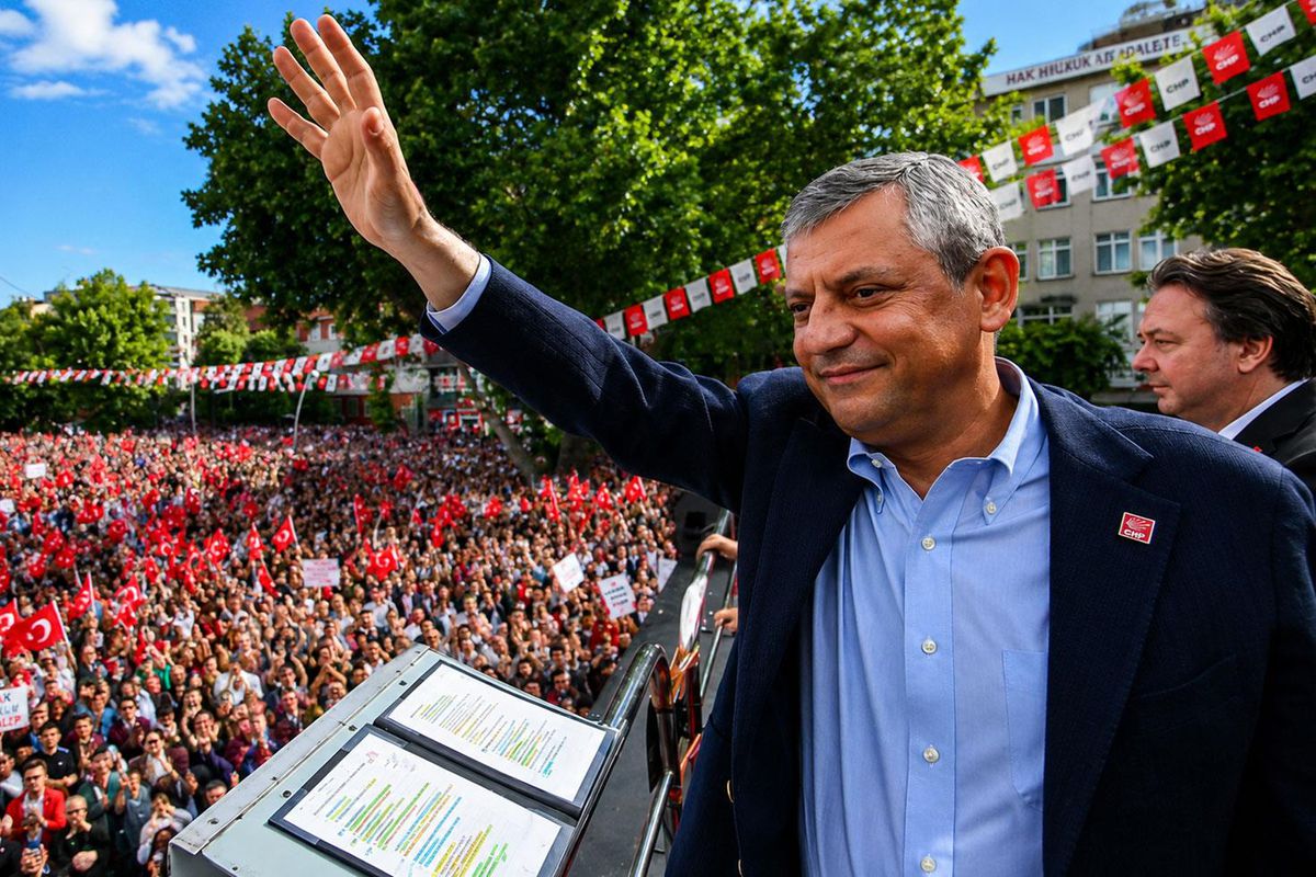 Özgür Özel’den “3 partili” plan: Kendi partisi hazır, 2 partiyi de yanına aldı