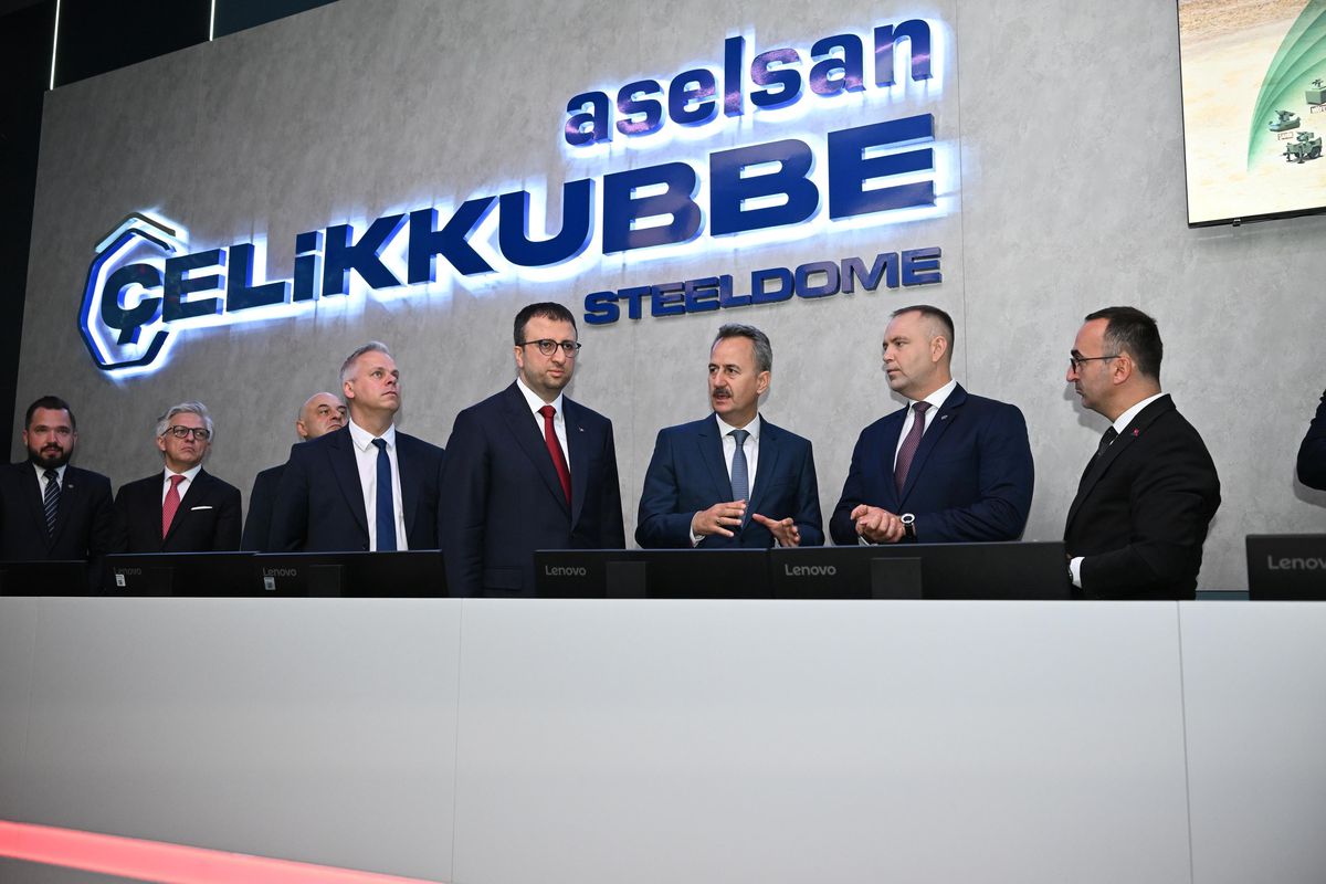Polonya Cumhurbaşkanı ASELSAN’ı Ziyaret Etti