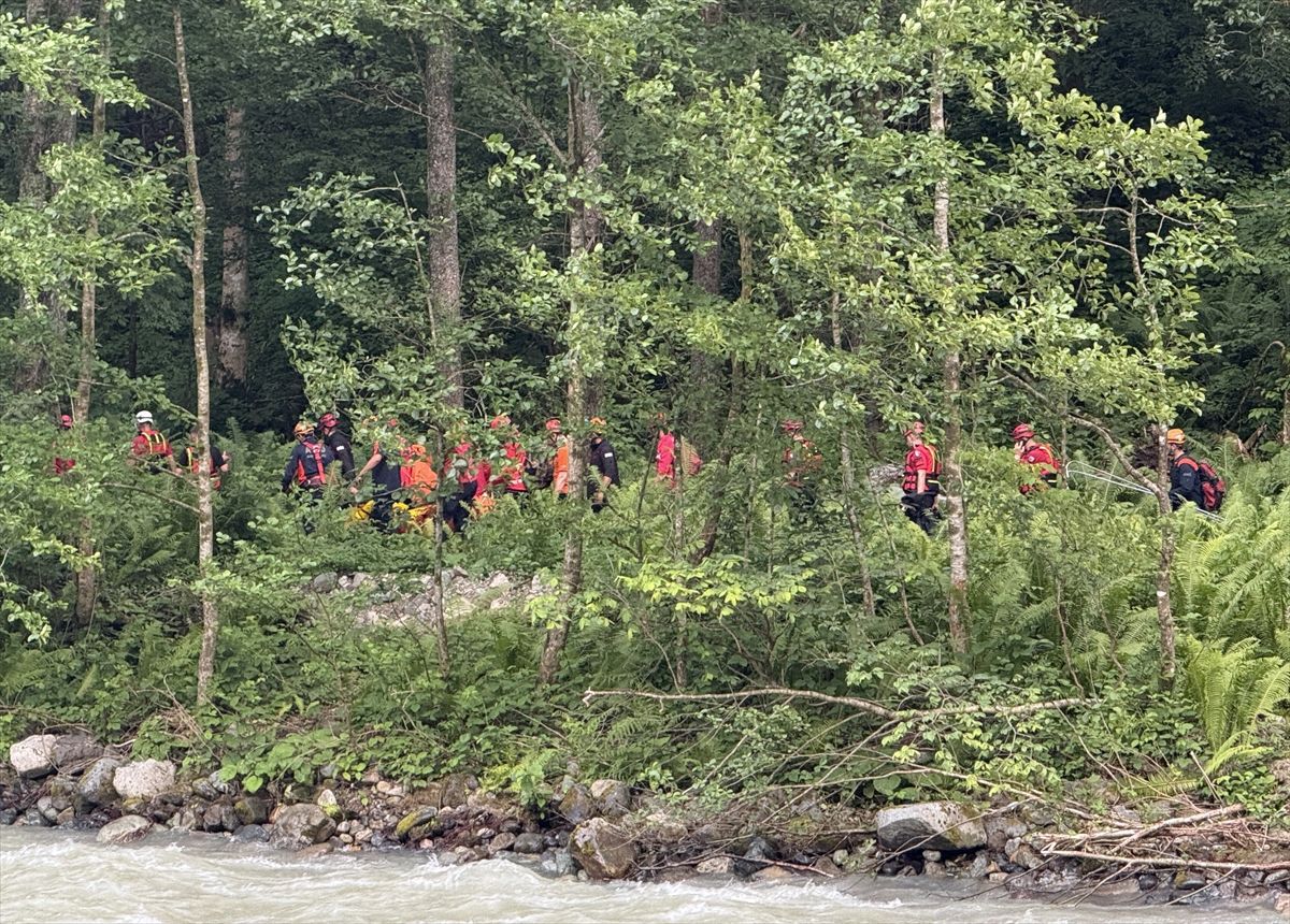 Rize’de Arama Faaliyetinde Bot Devrildi: 1 Ölü