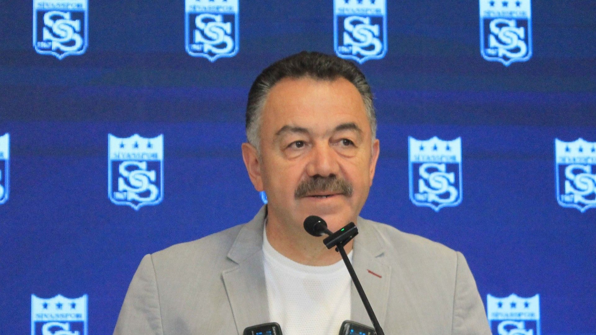 Sivasspor’da başkan adayları açıklanacak! İsmet Taşdemir, Manaj…