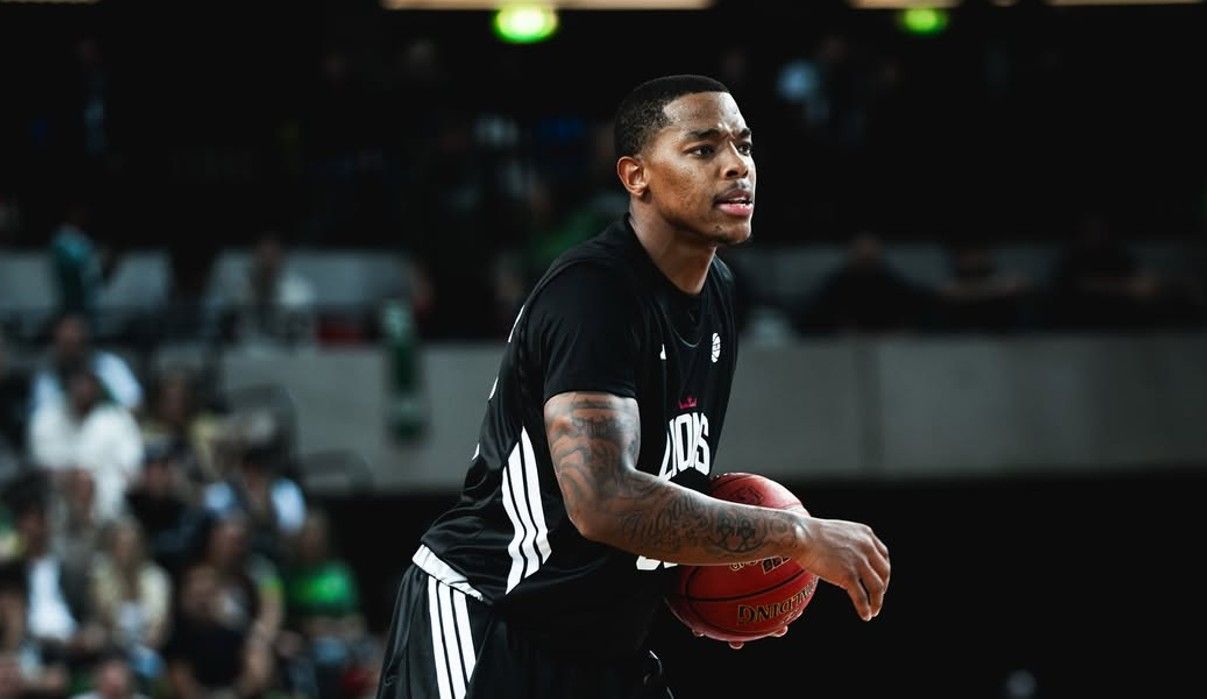 TOFAŞ, ABD’li basketbolcu Shavar Reynolds’ı kadrosuna kattı