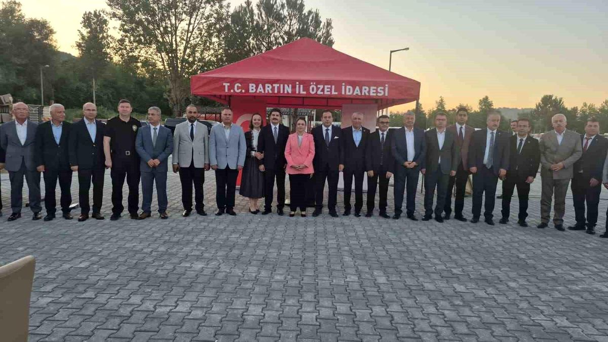 Uğur Karakaya’ya Veda Yemeği