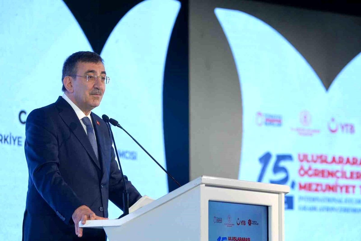 Uluslararası Öğrenciler Türkiye’de Eğitim Görüyor