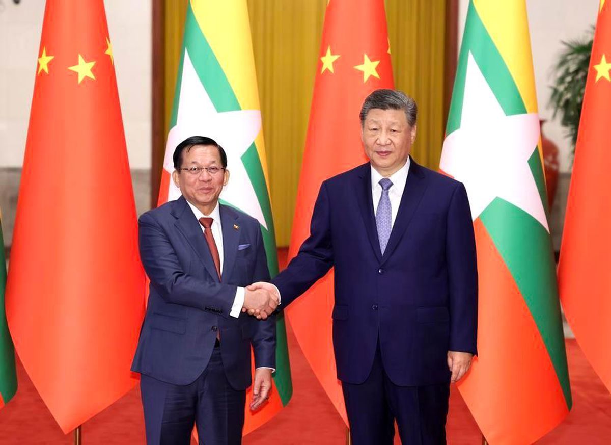 Xi Jinping, Myanmar Lideri ile Görüştü