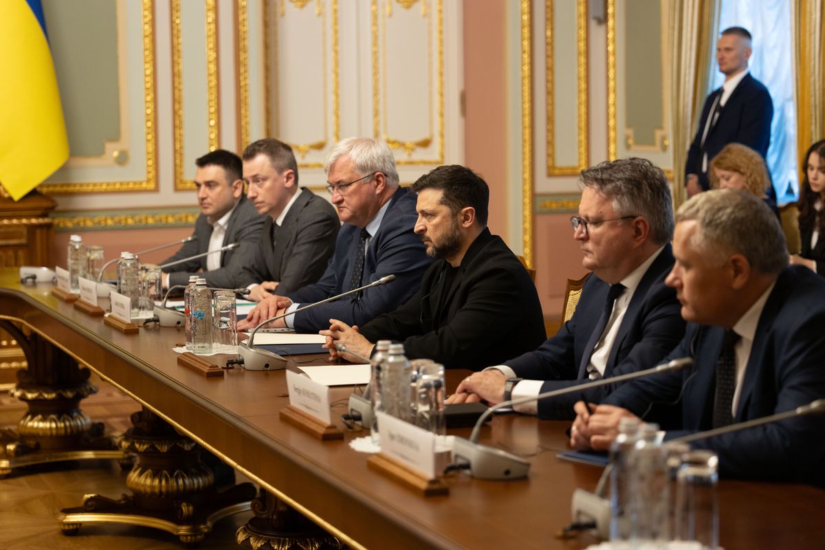 Zelenskiy: Rusya ile Müzakereler Yeniden Başlayacak